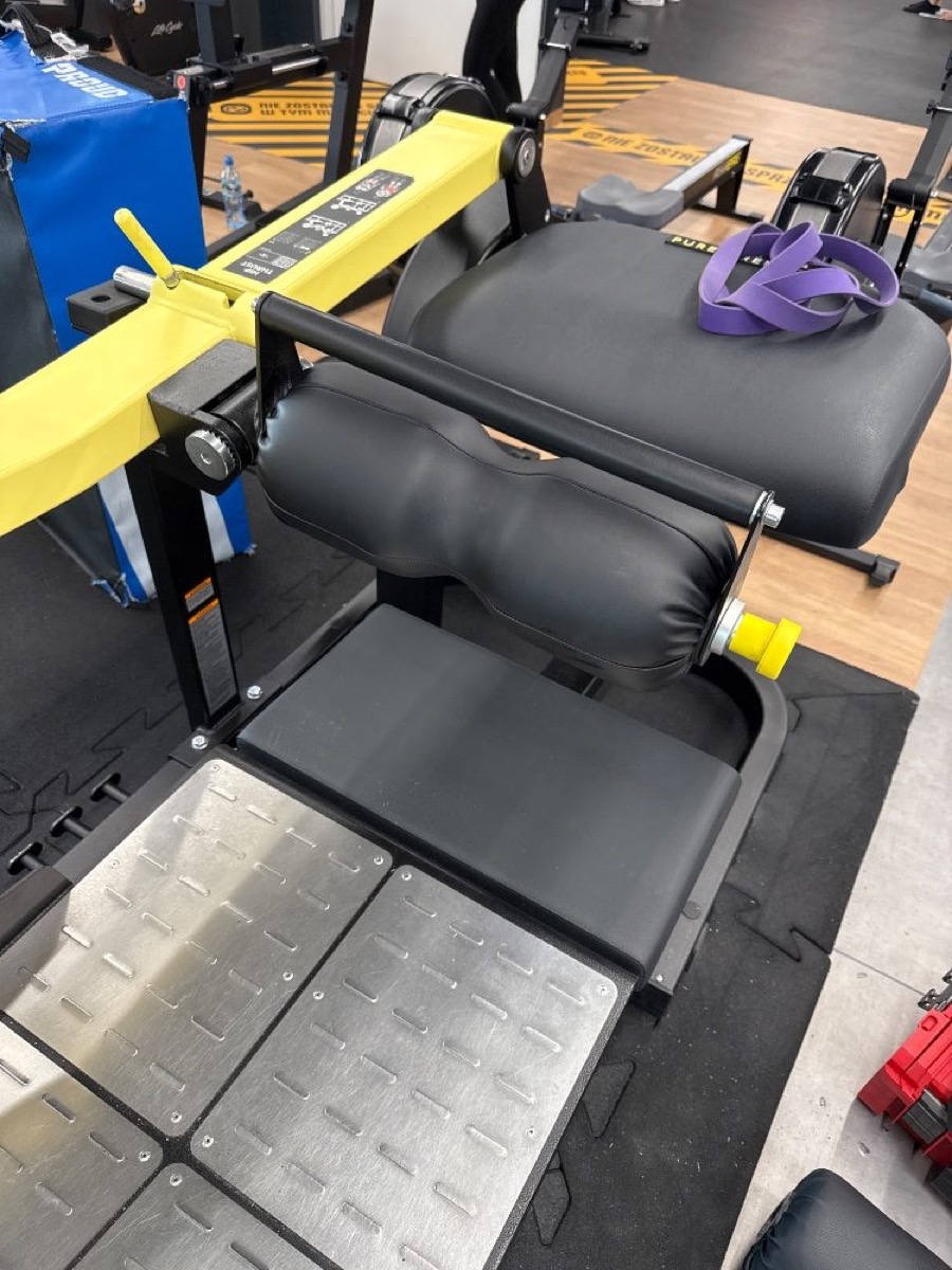 Technogym Hip Thrust (wałek) – po wymianie tapicerki